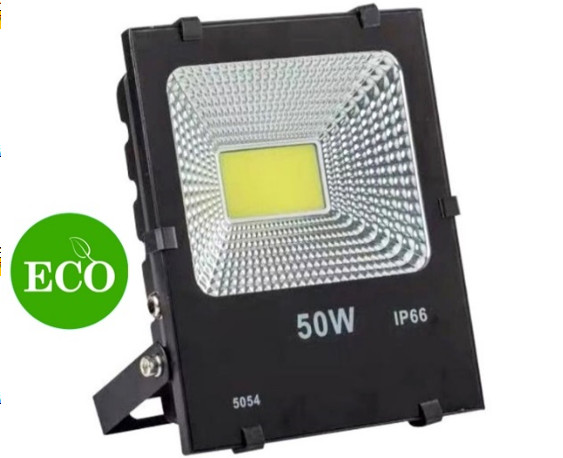 Đèn Pha LED tại Cà Mau: Công Suất 50W, 100W, 150W, 200W giá tốt giao hàng tận nơi